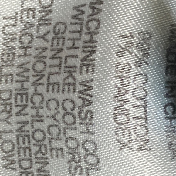 Express Jeans Zelda Skinny Cutoff Jean Shorts Distressed Denim size 0 Low Rise - Picture 5 of 7